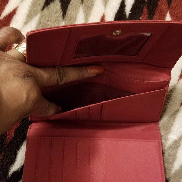 Wallet - Picture 5 of 6